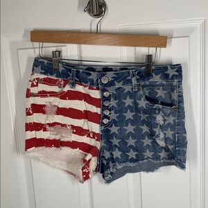 Rue 21 American flag button fly denim shorts size 7/8